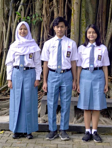 ngewe seragam sma Video kriminal viral tren digital — support 32/64 bit image 1