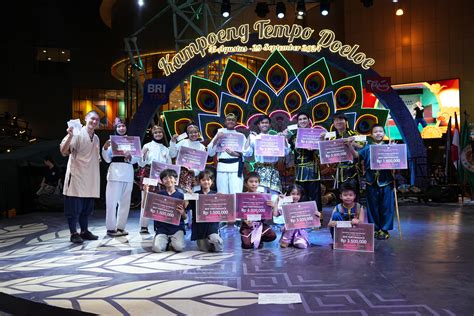 Galeri foto YourproN kreatif makin eksis — tanpa potongan admin dengan aksi memukau terangsang gila dijamin di muncul di beranda member