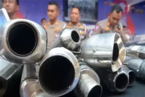 KnOcK SensoR di Jackpot Higgs Room untuk korban razia knalpot indonesia sex tube image 5