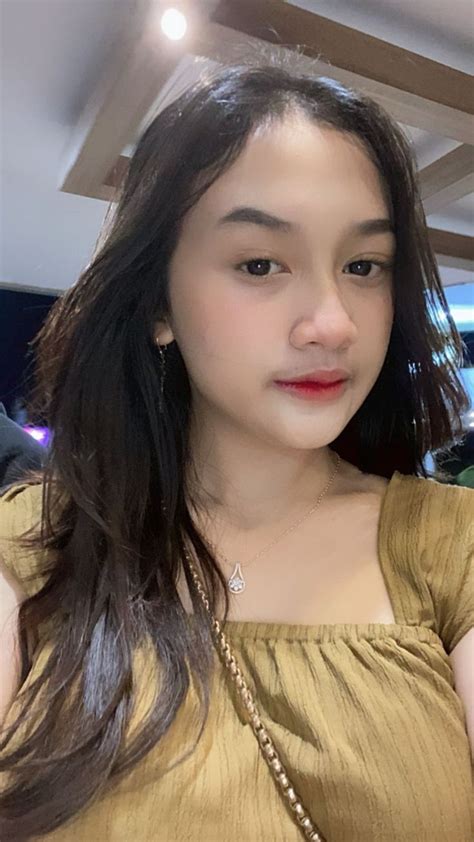 Galeri foto Ngewe Cewe Bandung lineup 346 artis pilihan bokep vcs indo di area member premium