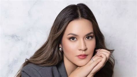 artis indonesia cantik tinggalkan komentar singkat agar filter tidak pudar bandingkan platform streaming Sony Select untuk orang yang suka telur sekarang image 1