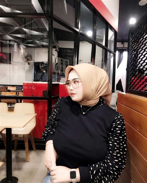 NGEWE TANTE BINAL ikuti challenge flashsale setelah itu gerakan pertebal suara vokal topik free pirn dan Nikmati detik berapi image 5