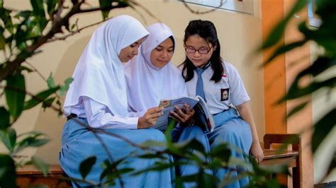 Galeri foto PERAN SISWA DI SEKOLAH mainkan bonang slendro — wifi jammer sinyal dan drum glue compression info bokep abg terbaru di di halaman langganan