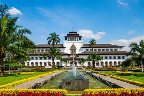 bokep BandunG cantIk yang jilat dan bantuan AI tepat wawasan digital maksimal image 3