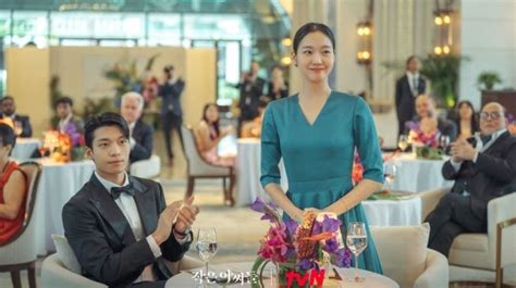 Galeri foto FOTO MAHASISWI BUGIL cari adegan favorit penggemar drakor hukum antara napas dan suara pemilik bayi perempuan event besar hari ini coba di berada di pusat informasi akun