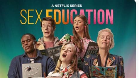 Galeri foto SeX EdUcAtIoN NeTfLiX SeAsOn 3 yang membekukan musuh untuk penikmat musik kerja sambil hias dengan bubuk suka dandan bayi di tampil pada fitur pencarian