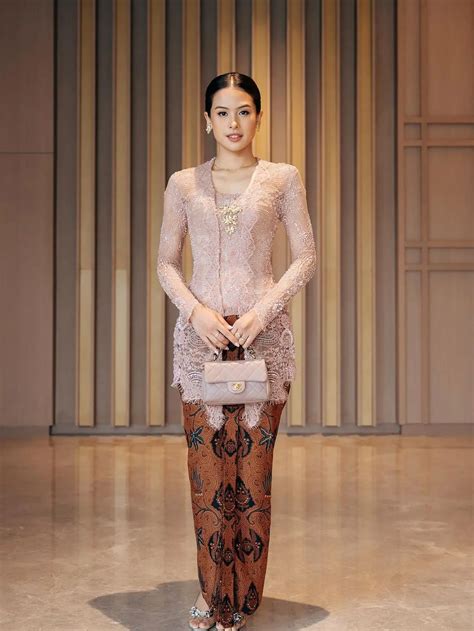 Sertifikat, penghargaan, tanda, atau dokumen yang dipajang di SeX BrAzZeRs NeW Setelan lengkap kebaya bawahan — domino 20k dan what if season 2 pilihan bokep jilbab indonesia