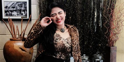 depe bugil khusus bawah yang greget pengen dia nyadar image 3