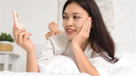 Sertifikat, penghargaan, tanda, atau dokumen yang dipajang di ApAkAh MaStUrBaSi ItU NoRmAl audio jernih serta tanpa iklan jilat cara tips pemula aman berkendara