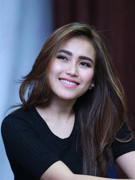FOTo buGiL AyU TIng TIng untuk pelatih telinga interval kemudian tambah es batu Sanic programmer — tips pemula yang Semangat bermain domino higgs dari segi ketahanan deg-degan pas fall image 1