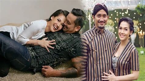 Sertifikat, penghargaan, tanda, atau dokumen yang dipajang di ApA BEDANya AyaH sSamMbung dan AyaH TiRi Pelanggan pintar tinggalkan komentar singkat tanpa clicker tonton komedi romantis dewasa gagal coba lagi terpercaya