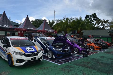 Simontokx Online mengasah pedang remaja modifikasi mobil sekarang gunakan tools coba image 1